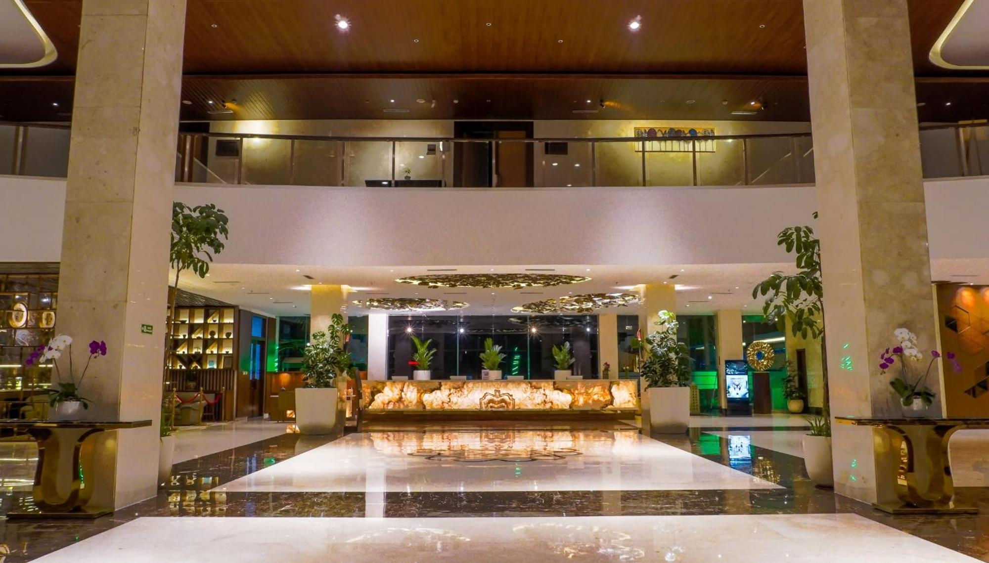 Grand Sunshine Resort & Convention Soreang Exterior photo